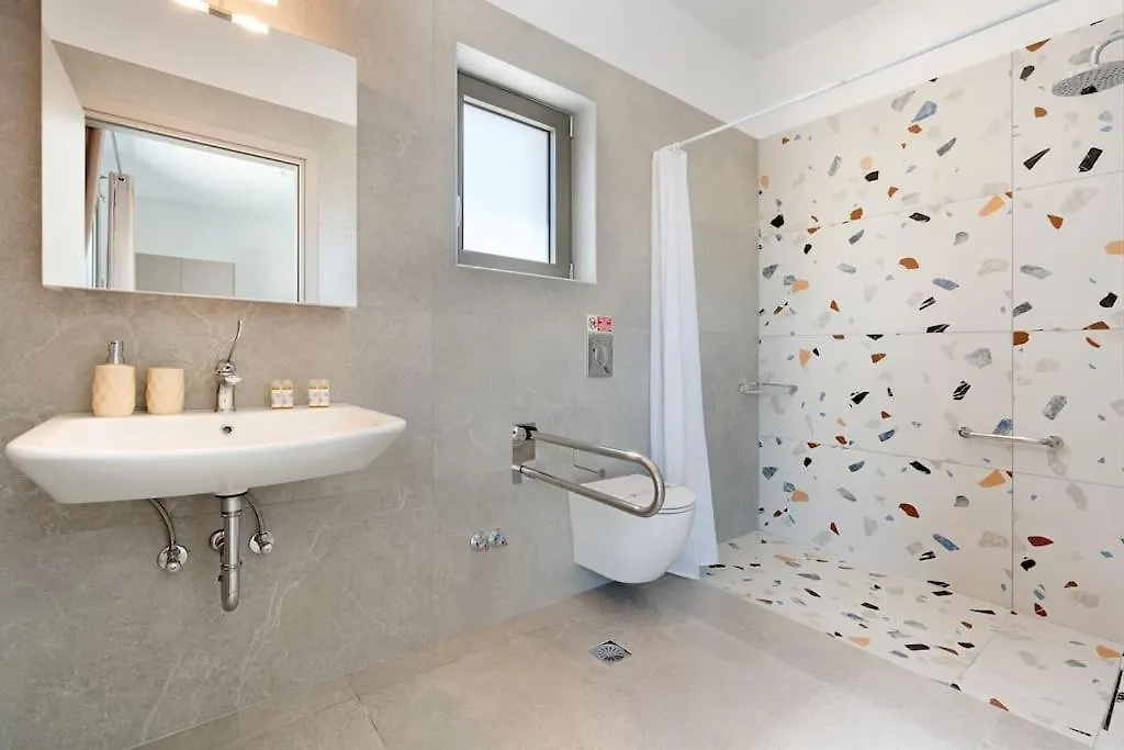 Brand New: Kefalonia Stone Villas - Villa Trapezaki Retreat Greece