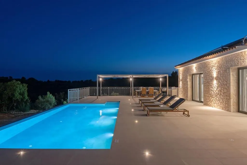 Brand New: Kefalonia Stone Villas - Villa Trapezaki Retreat