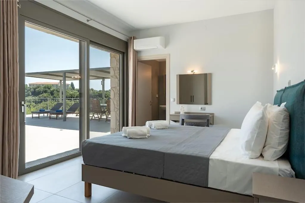 Brand New: Kefalonia Stone Villas - Villa Trapezaki Retreat