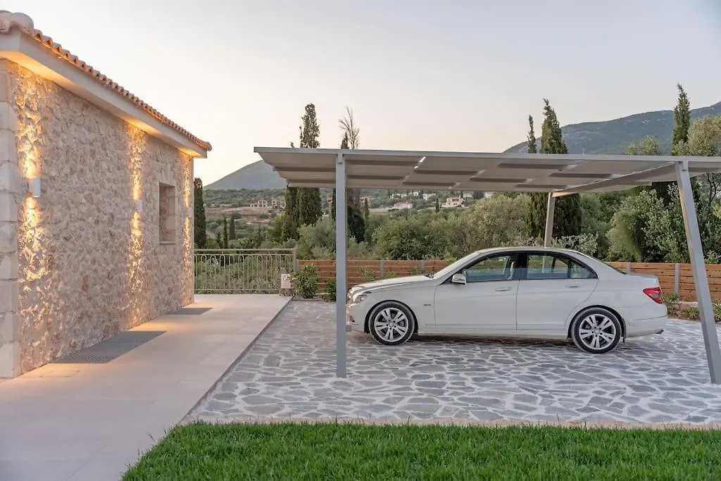 Brand New: Kefalonia Stone Villas - Villa Trapezaki Retreat